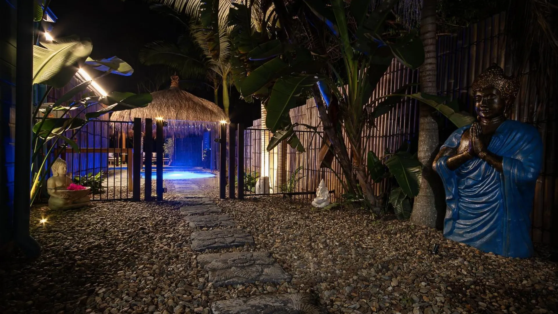 3 Bedroom House - Coolum Bali Retreat Coolum Beach